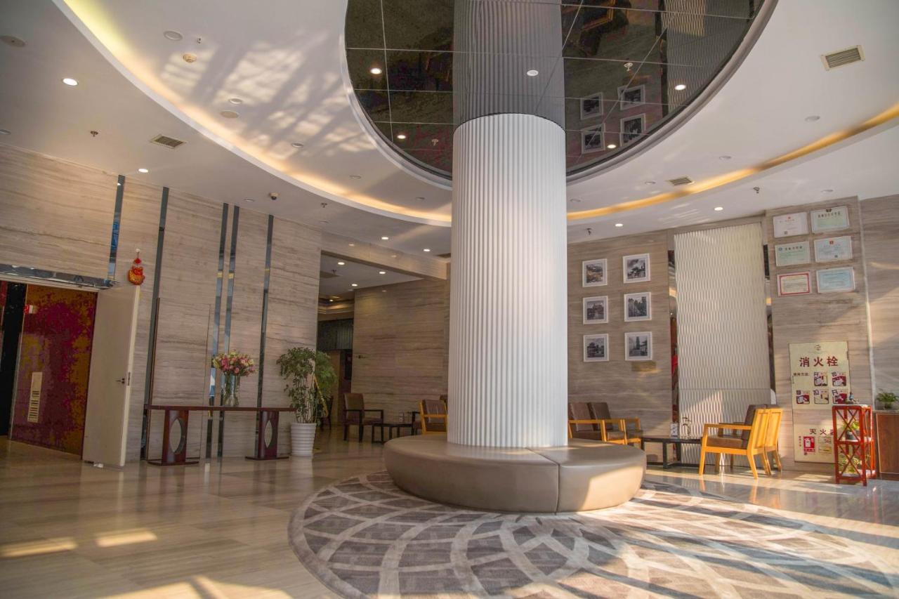 Hotel Metropolo, Zhenjiang, Railway Station Wanda Plaza Zhenjiang  Esterno foto